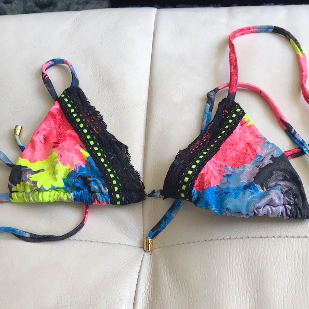 Beach bunny swimsuit floral halter top Small